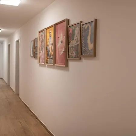Mein Traeumchen - 6 Gruen Gemuetlich, Stilvoll Und Zentral Uebernachten Appartement